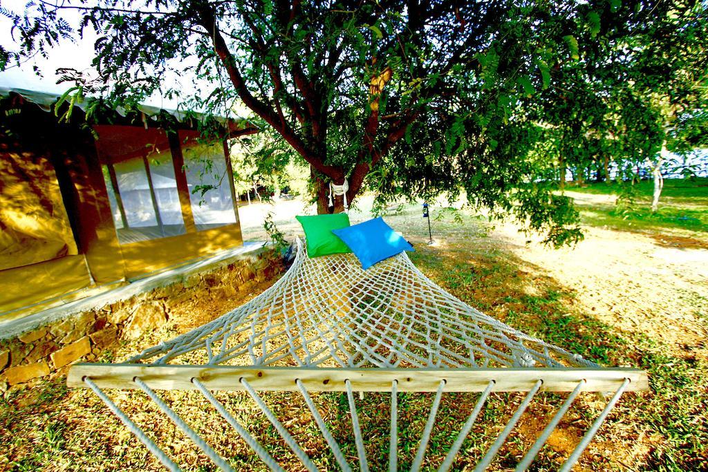 Hotel The Yala Adventure Tissamaharama Exterior foto
